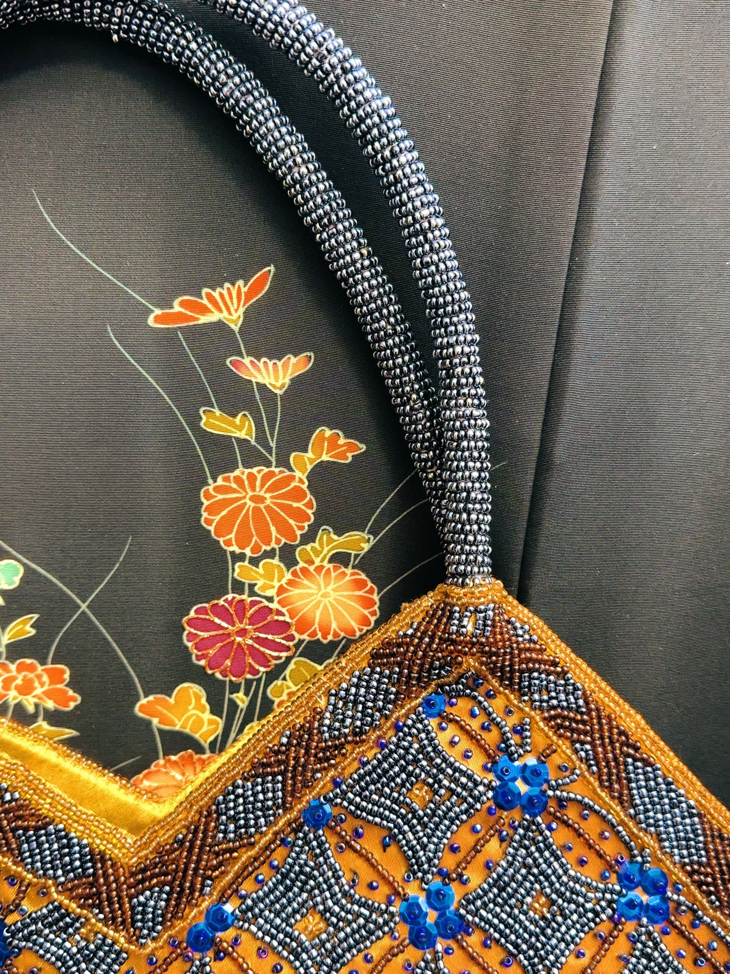 🇯🇵Japanese Vintage｜Super Rare Beaded Shoulder Bag
 🔎 Product Code: ss-vin64