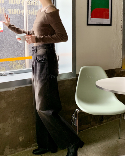 🇰🇷KOREA ♥ Unbalanced Off-Shoulder Knitwear ♥ Bestselling Cream Asymmetrical Off-Shoulder Knitwear (Available in 4 Colors) 🔎 ɪᴛᴇᴍ ɴᴏ：SS-KSS93544093